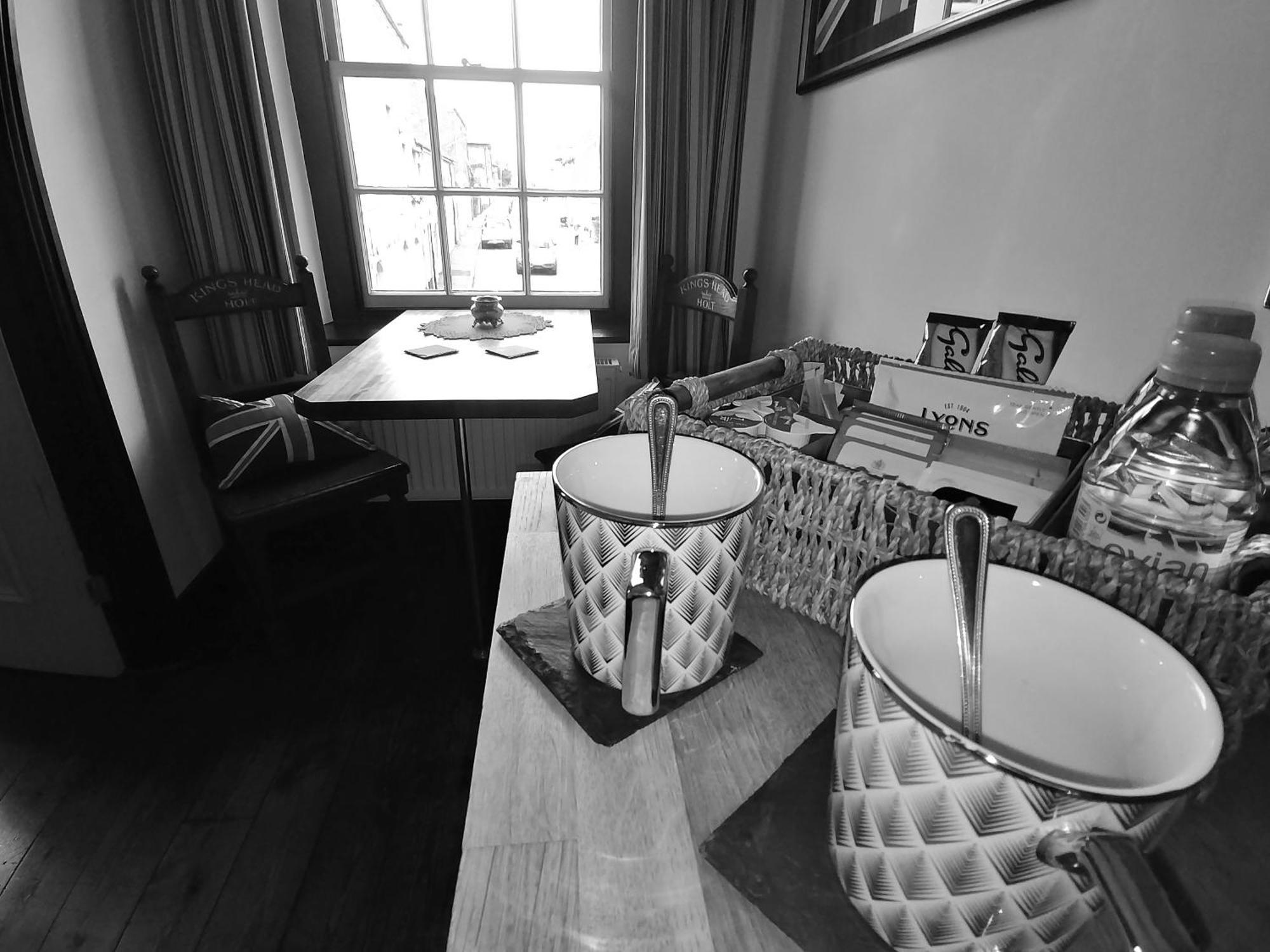 Bed and Breakfast Kings Head Holt Голт Номер фото